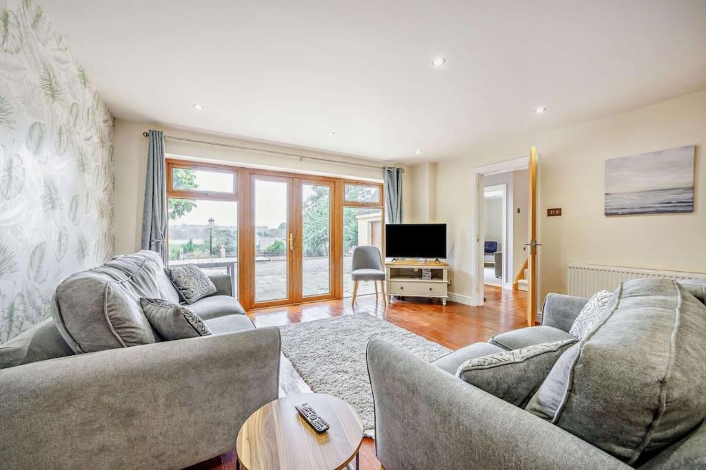 Beautiful 4-5 Bedroom Village House With Rural Views Salford (Oxfordshire) Exterior foto