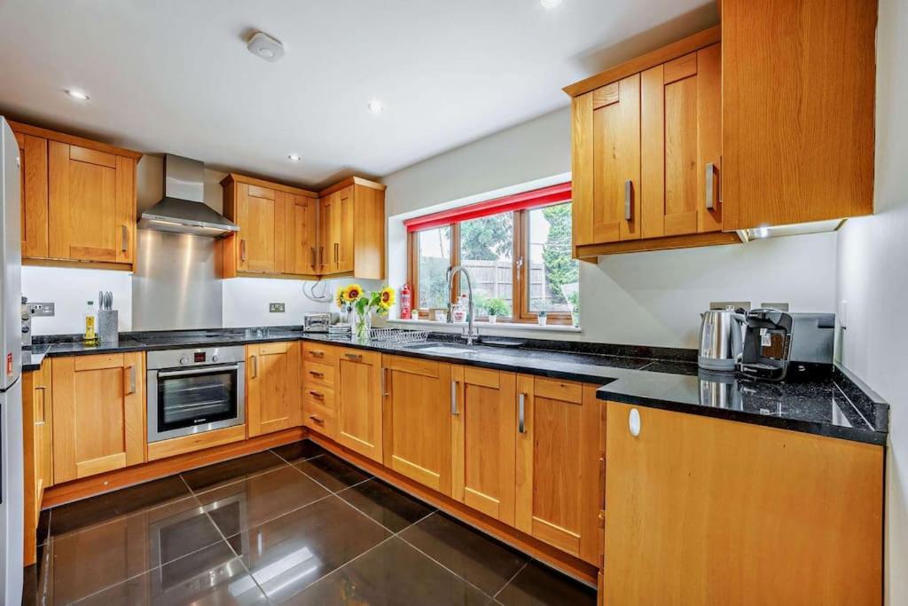 Beautiful 4-5 Bedroom Village House With Rural Views Salford (Oxfordshire) Exterior foto