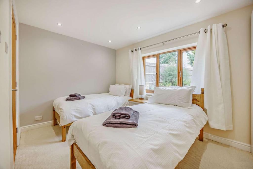 Beautiful 4-5 Bedroom Village House With Rural Views Salford (Oxfordshire) Exterior foto