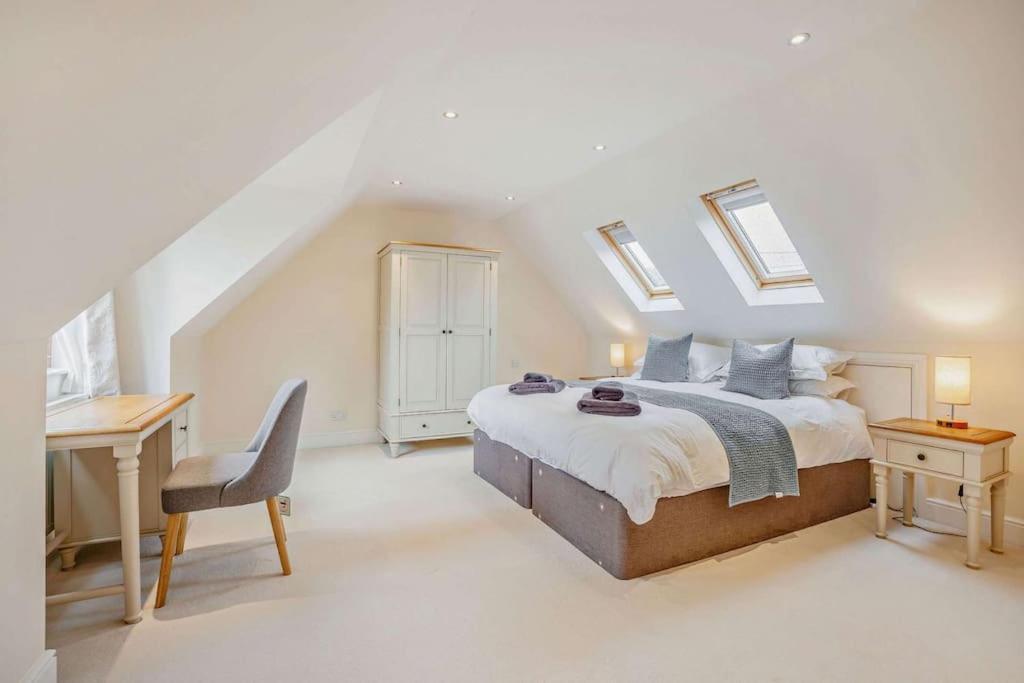 Beautiful 4-5 Bedroom Village House With Rural Views Salford (Oxfordshire) Exterior foto