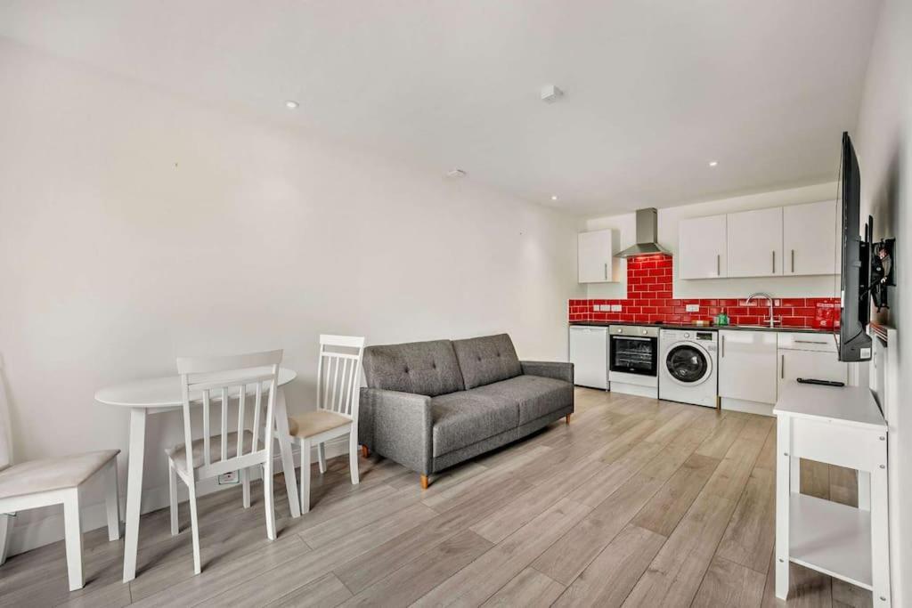 Beautiful 4-5 Bedroom Village House With Rural Views Salford (Oxfordshire) Exterior foto