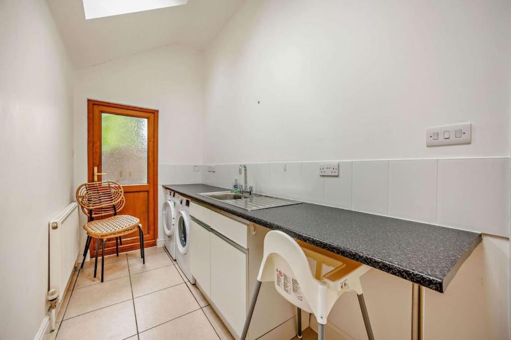 Beautiful 4-5 Bedroom Village House With Rural Views Salford (Oxfordshire) Exterior foto